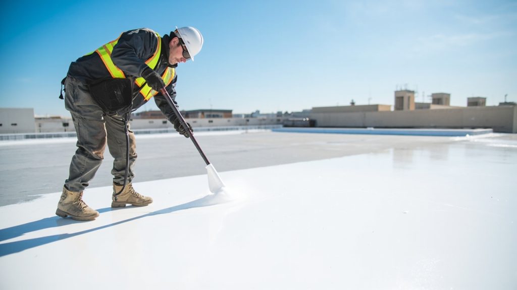Finding a specialized flat roof coating expert in